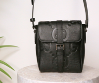 Gucci GG Jumbo Small — černá crossbody — fotografie 1