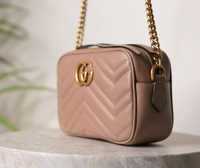 Gucci GG Marmont Mini — béžová kabelka — fotografie 3